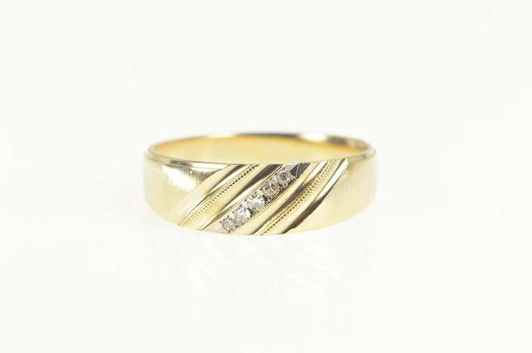 14K Yellow Gold Diamond Grooved Striped Men's Wedding Band Ring