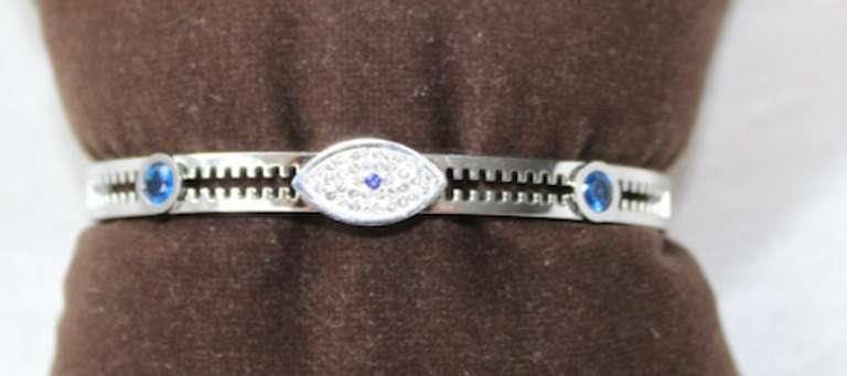 Stainless Steel Silver Color Gold Luck Bracelet