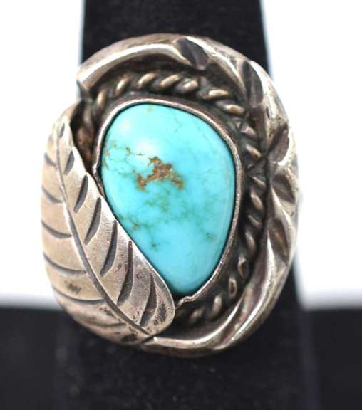 Vintage Turquoise Sterling Silver Ring