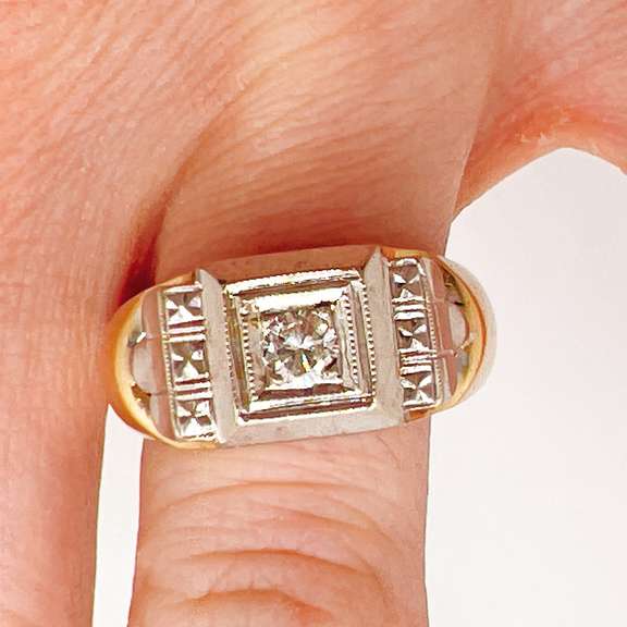14kt Solid Gold & Diamond Ring