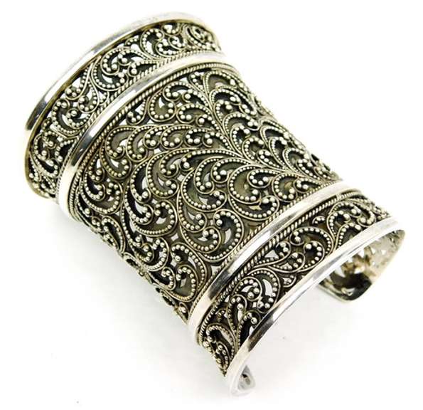 Fabulous Lois Hill 3 5/8 IN Sterling Filigree Cuff