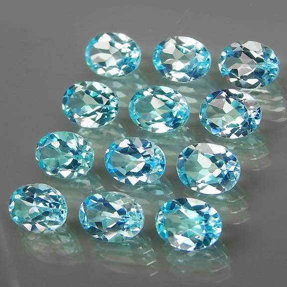 Matched! 12 piece 17ct full fire sky blue Topaz set
