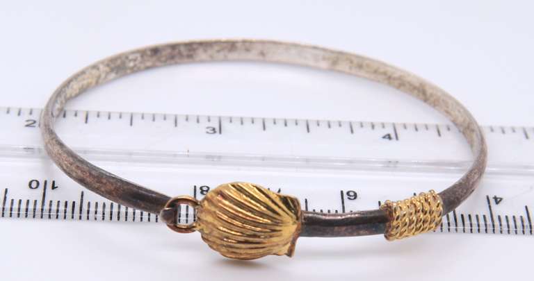 Vintage Sterling Silver Shell Bangle Bracelet