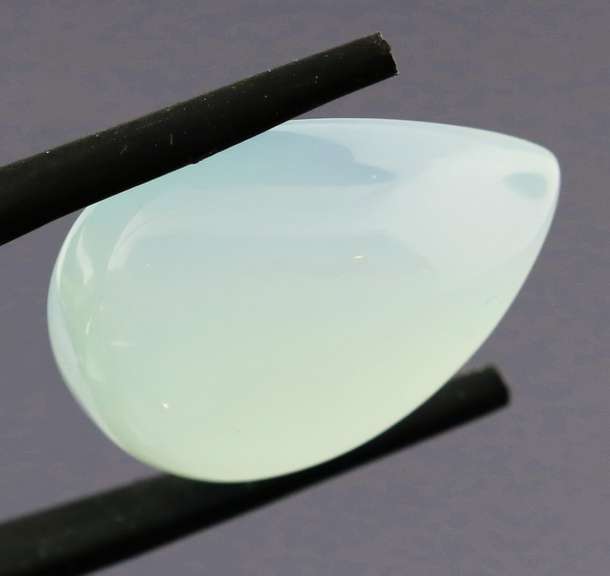 Glowing 22.77ct untreated Chalcedony cabochon