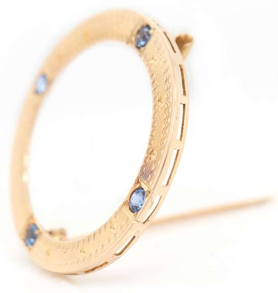 Vintage Sapphire Art Deco Filigree Open Circle Brooch