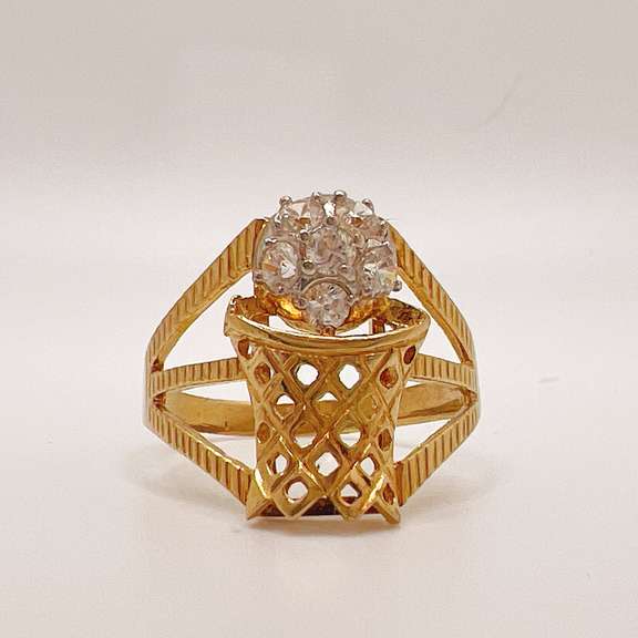 14kt Yellow Gold & Diamond Basketball Ring