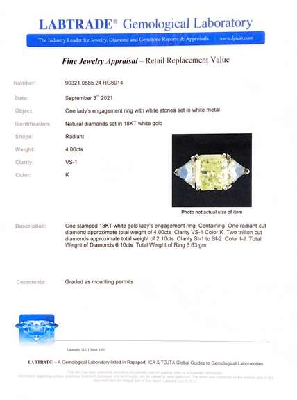 Stunning +6ctw. Three-Stone Diamond 18kt Ring