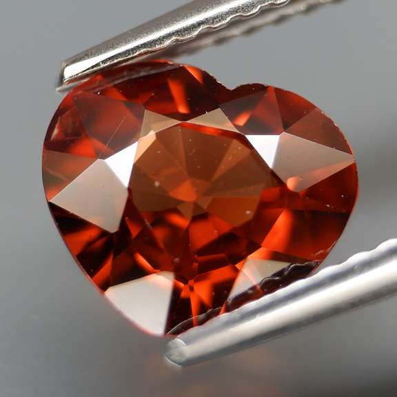 Diamond luster 1.77ct mandarin Imperial Zircon heart