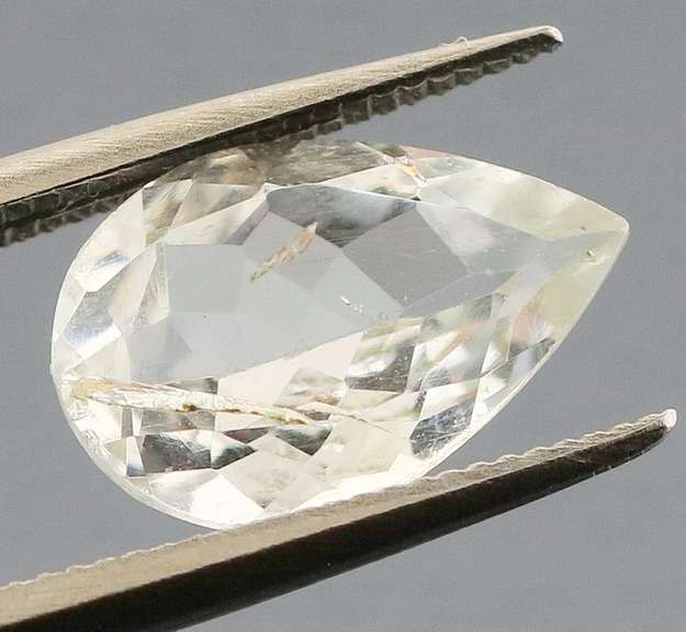 Gorgeous 1.48ct untreated diamond white Beryl