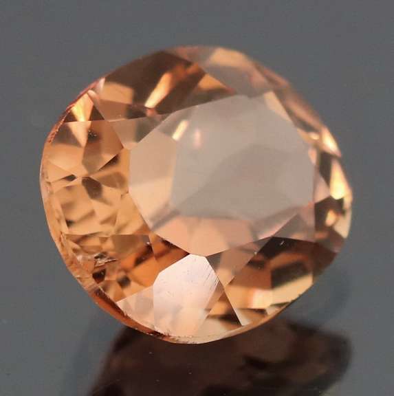Amazing 4.59ct amber Imperial Topaz
