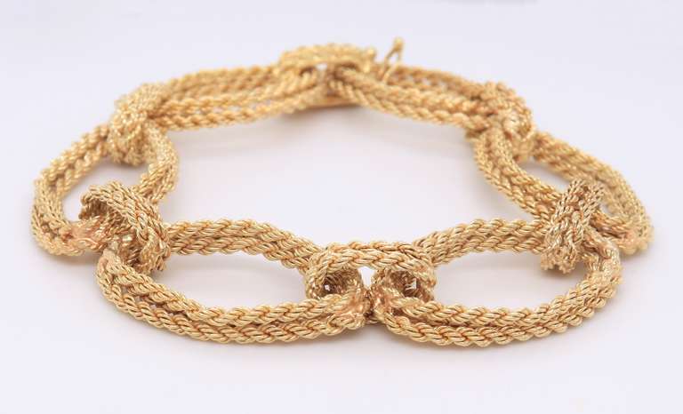 Attractive Oval Rope Spiral Link Chain Yellow Gold Bracelet