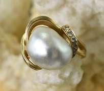 Unique 14K Baroque Pearl Ring