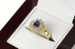 10K Yellow Gold 0.65 Ctw Oval Sapphire Diamond Cluster Halo Ring