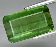 Glistening 4.40ct apple green Tourmaline