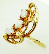 Vintage Custom 14K Ring with 3 Opals, Size 6.25