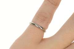 Platinum 2.2mm Art Deco Floral Pattern Wedding Band Ring