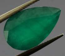 Fantastic color! 2.26ct rich green Colombian Emerald
