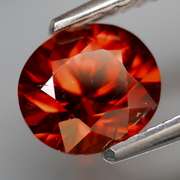 Top luster 1.47ct natural Imperial Zircon