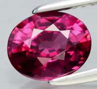 Captivating 1.39ct VS violet pink Rhodolite Garnet