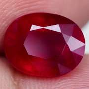 Glistening 4.28ct blood red Ruby