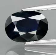Bold 1.62ct deep royal blue Sapphire