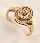 Sweet Diamond Cluster Ring