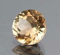 Captivating 3.28ct champagne Topaz
