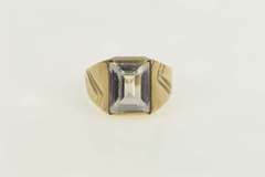 14K Yellow Gold Retro Emerald Cut CZ Grooved Graduated Ring