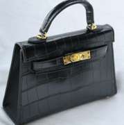 Timeless Stylish Designer Style Hand Bag