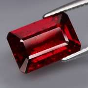 Glittering! 4.84ct red Spessartite garnet solitaire