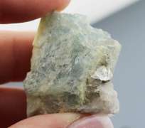 Collectors 102.20ct untreated uncut Aquamarine