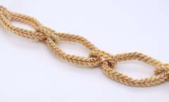 Attractive Oval Rope Spiral Link Chain Yellow Gold Bracelet