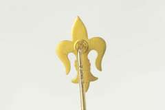 14K Yellow Gold Fleur De Lis French Freedom Symbol Stick Pin