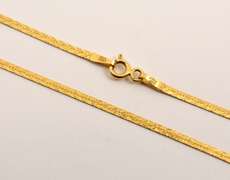 Popular Textured Herringbone Necklace