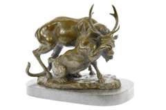Confrontation Between Lion and Elk Deer Bronze Statue