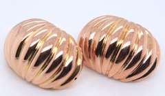 Handsome Yellow Gold Carved Shrimp Dome Clip on Earrings