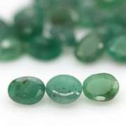 Rich green unheated 8.44ct 5x4mm Emerald set