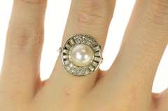 14K White Gold Classic Retro Pearl Diamond Halo Cocktail Ring