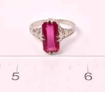 Amazing Vintage Ruby Ring in 14KT