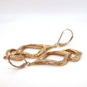 Gorgeous Dangling Diamond Earrings in 18K Yellow Gold