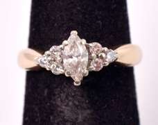 Stunning Approx. 0.32CTS Diamond Ring in 14K Yellow Gold