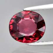 Top violet red 1.35ct VS Rhodolite Garnet