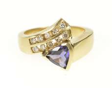 10K Yellow Gold 0.90 Ctw Trillion Amethyst Diamond Bypass Ring