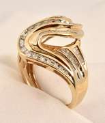 Flashy Diamond Cluster Ring