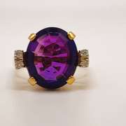 18kt Solid Yellow Gold, Amethyst, & Diamond Ring