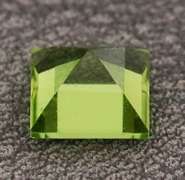 Vibrant 1.30ct high fire princess cut Peridot