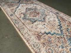 DECORATIVE CLASSIC  DESIGN 8' RUNNER