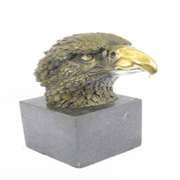DETAILED EAGLE BRONZE SCULPTURE