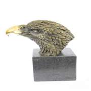 DETAILED EAGLE BRONZE SCULPTURE