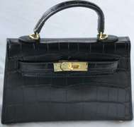 Timeless Stylish Designer Style Hand Bag